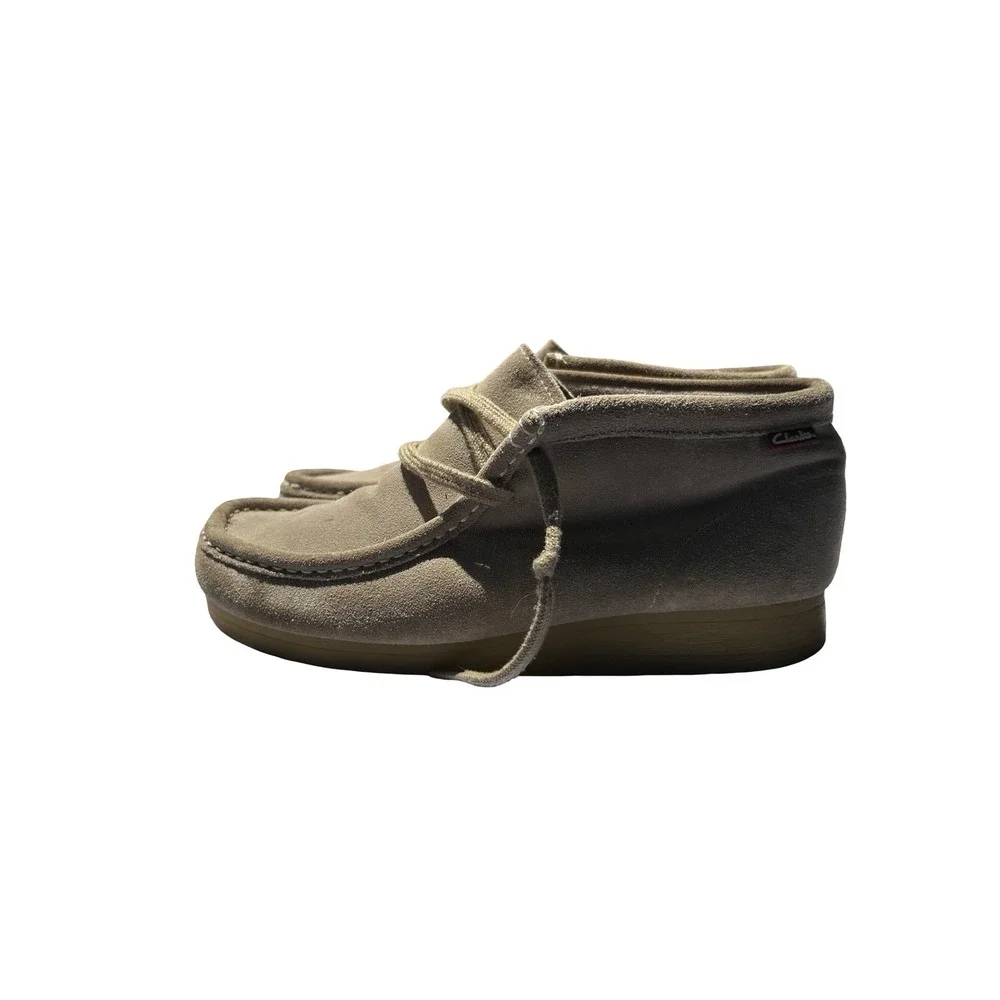 Clarks Stinson Hi Mens 8.5 Sand Suede Wallabee Style Chukka Boots 261587487075